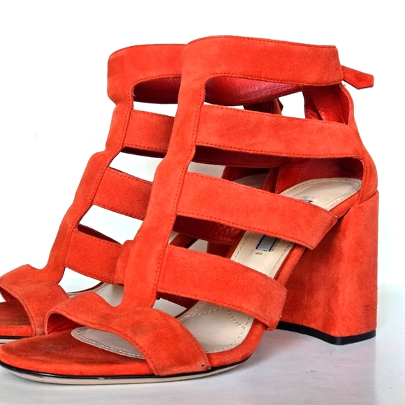 Prada RED suede, gladiator, block heel sandals.  Size 36.5 - Picture 4 of 7